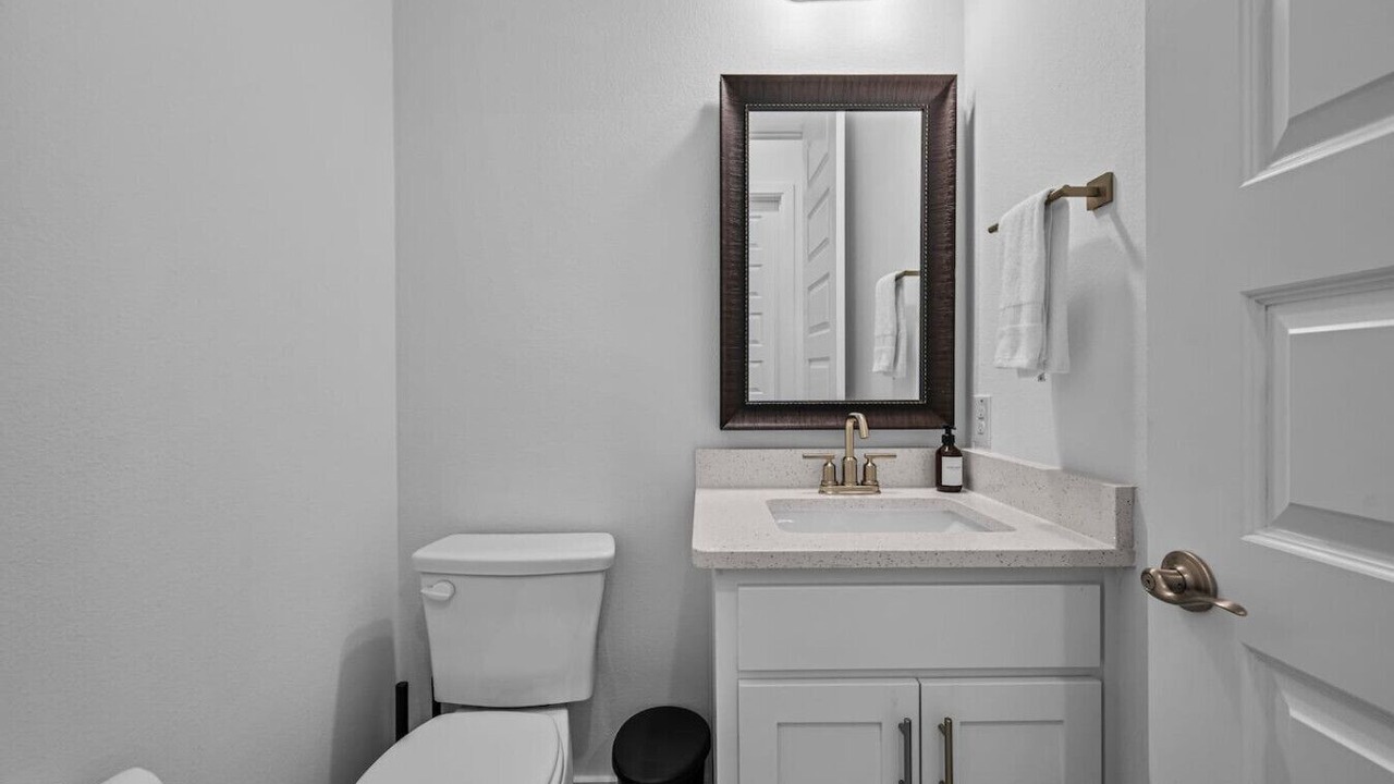 Photo of Bathroom in Rowlett