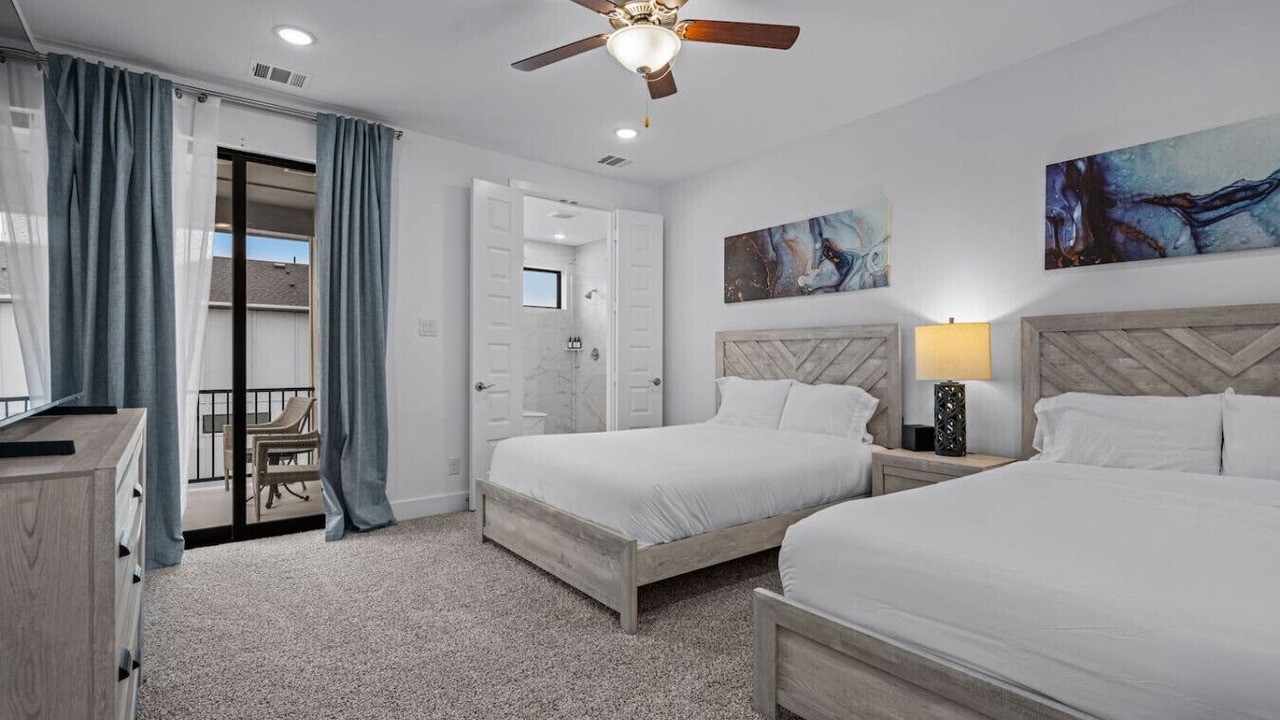 Photo of Bedroom in Rowlett