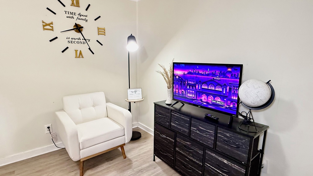 Photo of Livingroom in Montopolis
