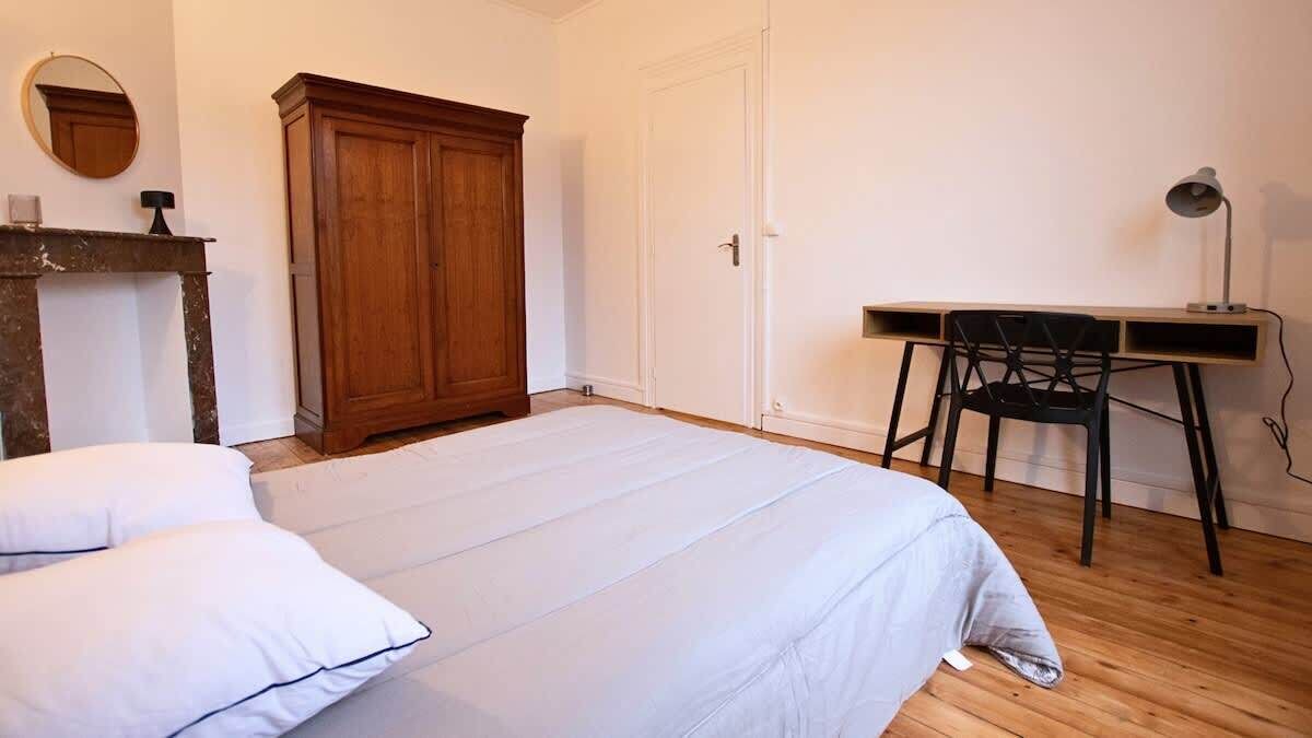 Photo of Bedroom in Douai