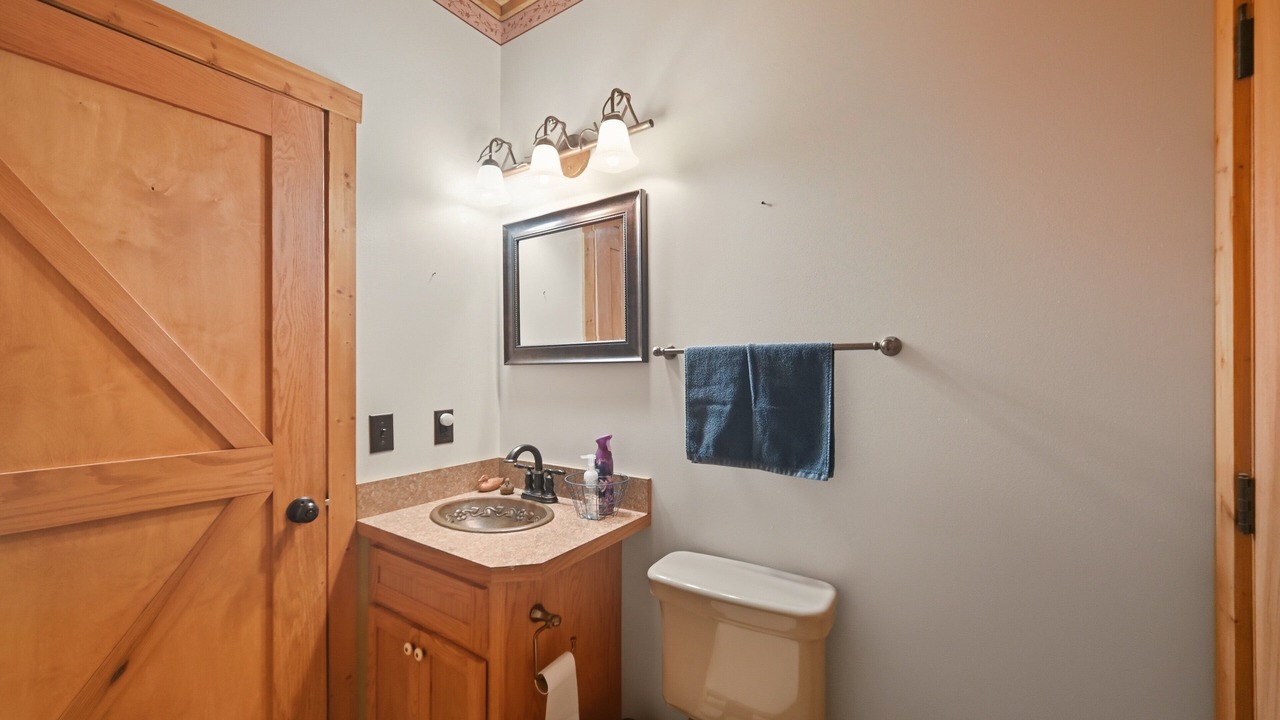 Photo of Bathroom in Homerville