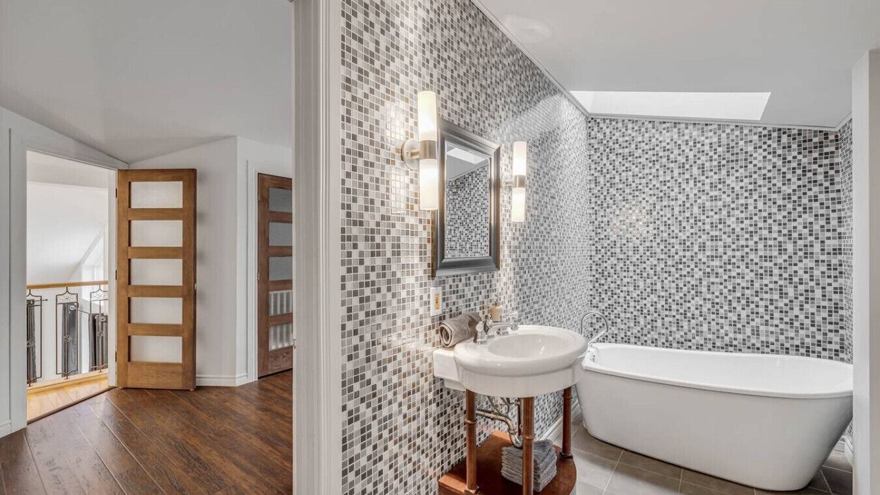 Photo of Bathroom in Stoneham