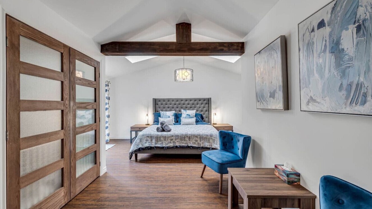 Photo of Bedroom in Stoneham