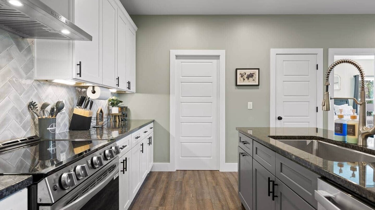 Photo of Kitchen in Rossville