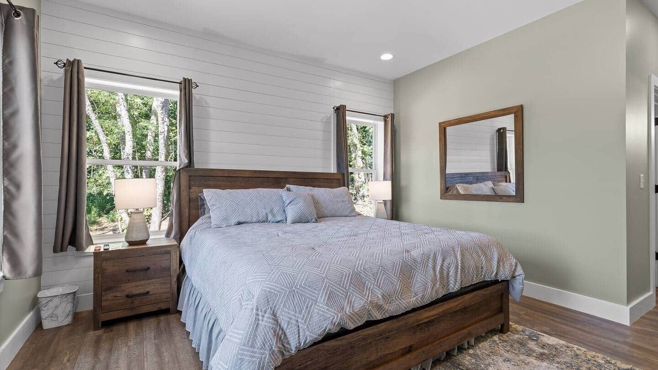 Photo of Bedroom in Rossville