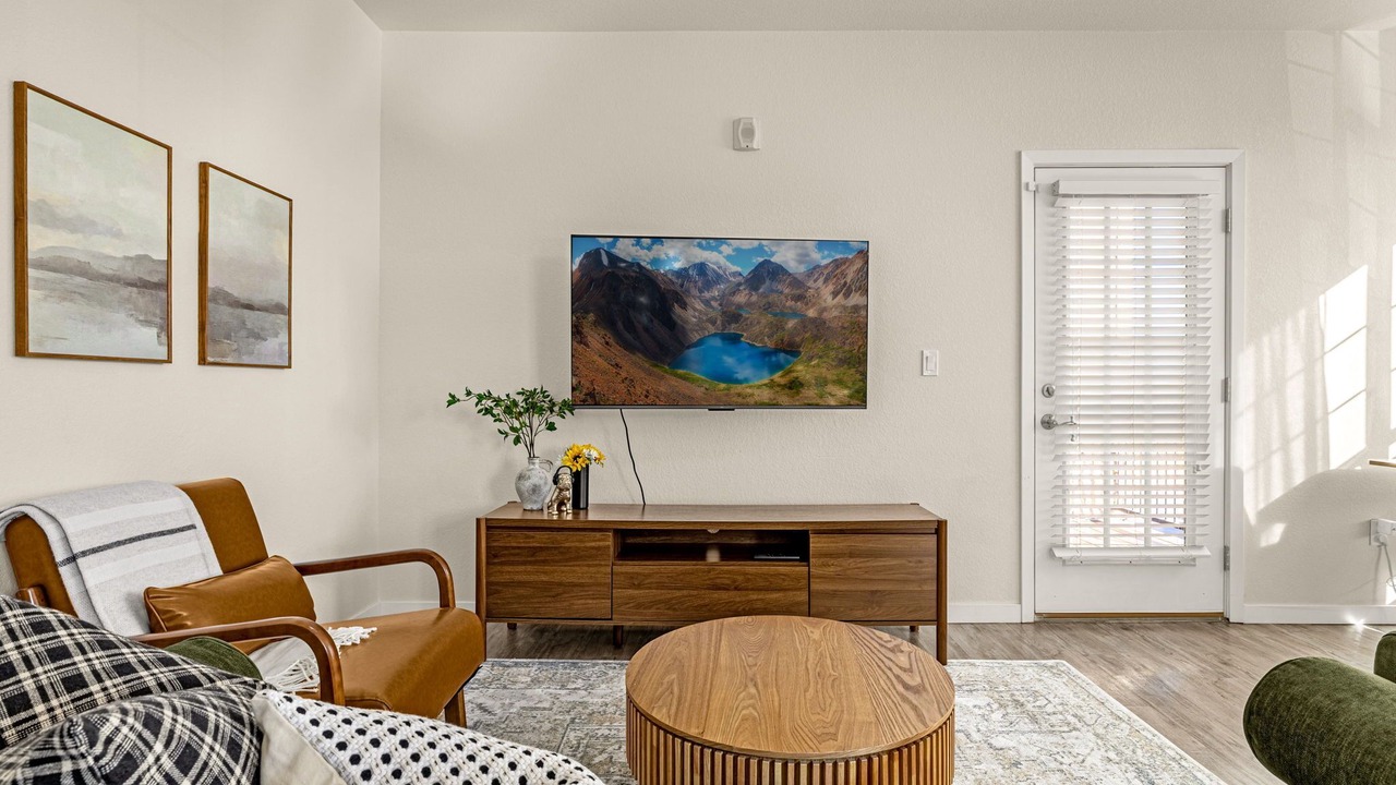 Photo of Livingroom in Parker