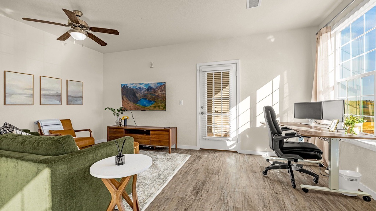 Photo of Livingroom in Parker