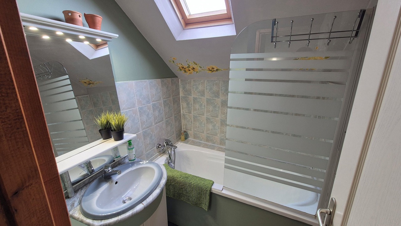 Photo of Bathroom in Chateau-Thierry