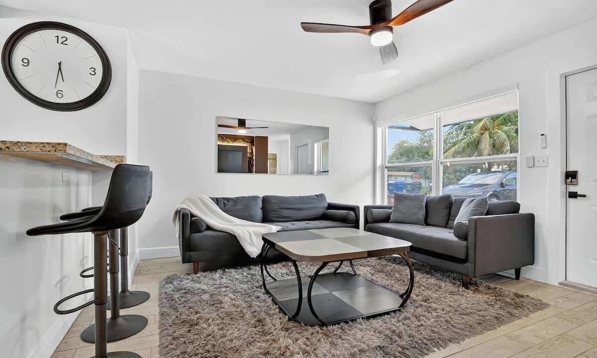 Photo of Livingroom in Driftwood