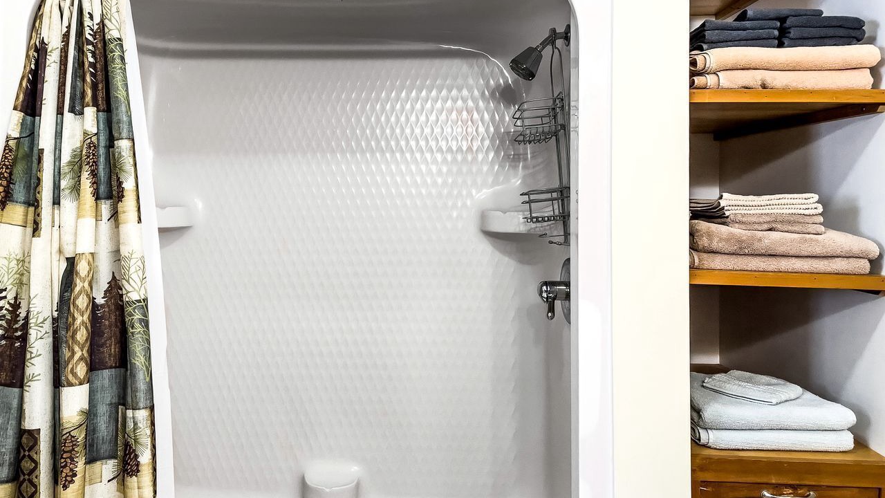 Photo of Bathroom in Beaver Cove