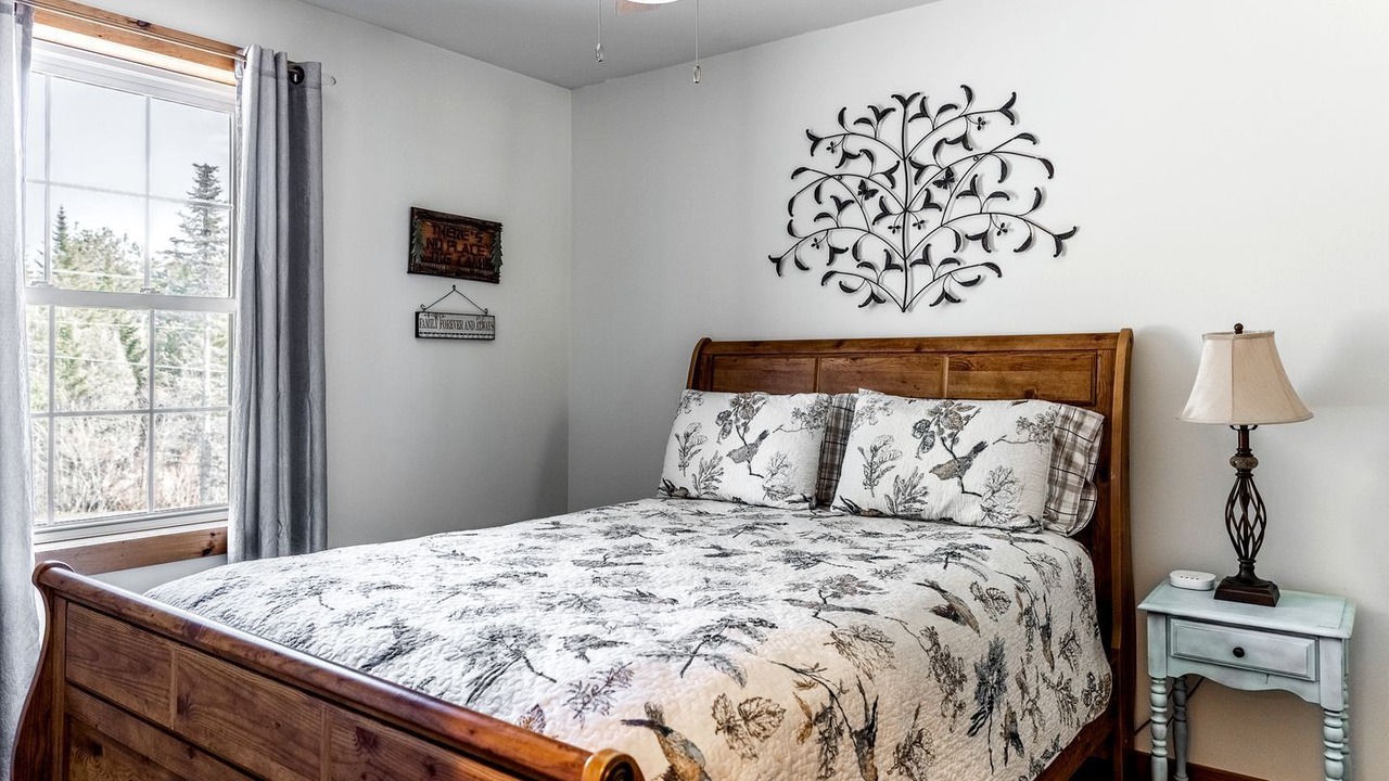 Photo of Bedroom in Beaver Cove
