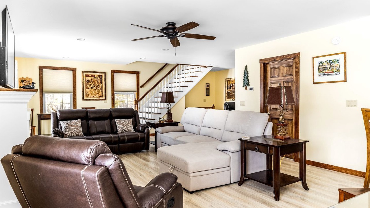 Photo of Livingroom in Beaver Cove