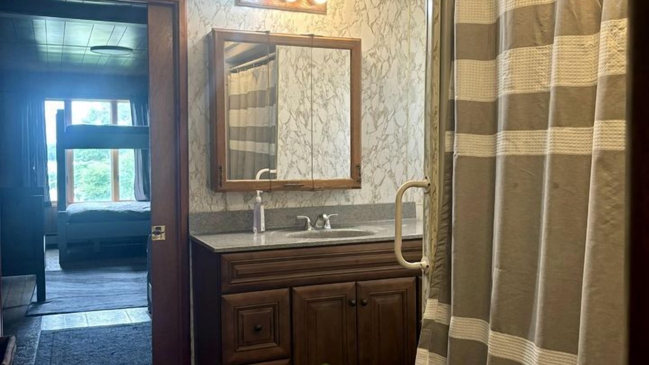 Photo of Bathroom in Portage Lake