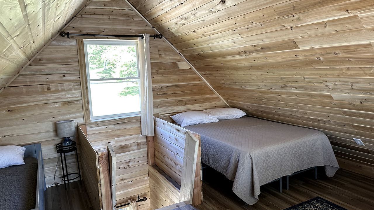 Photo of Bedroom in Portage Lake