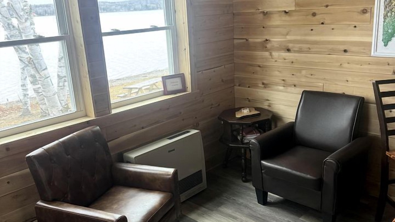 Photo of Livingroom in Portage Lake