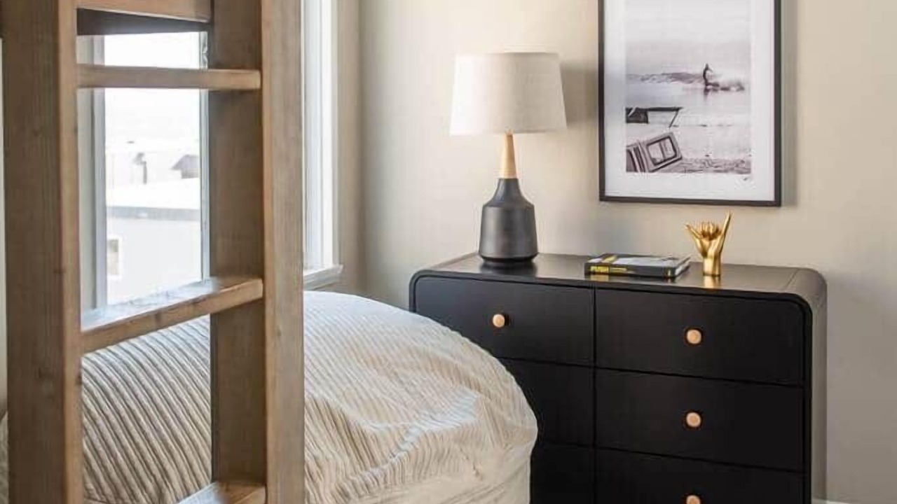 Photo of Bedroom in The Strand