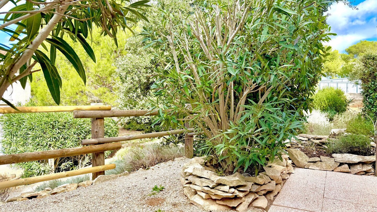 Photo of Outdoor in Calvisson