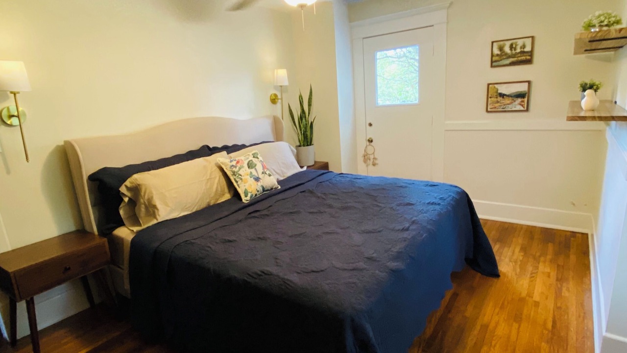 Photo of Bedroom in Siloam Springs