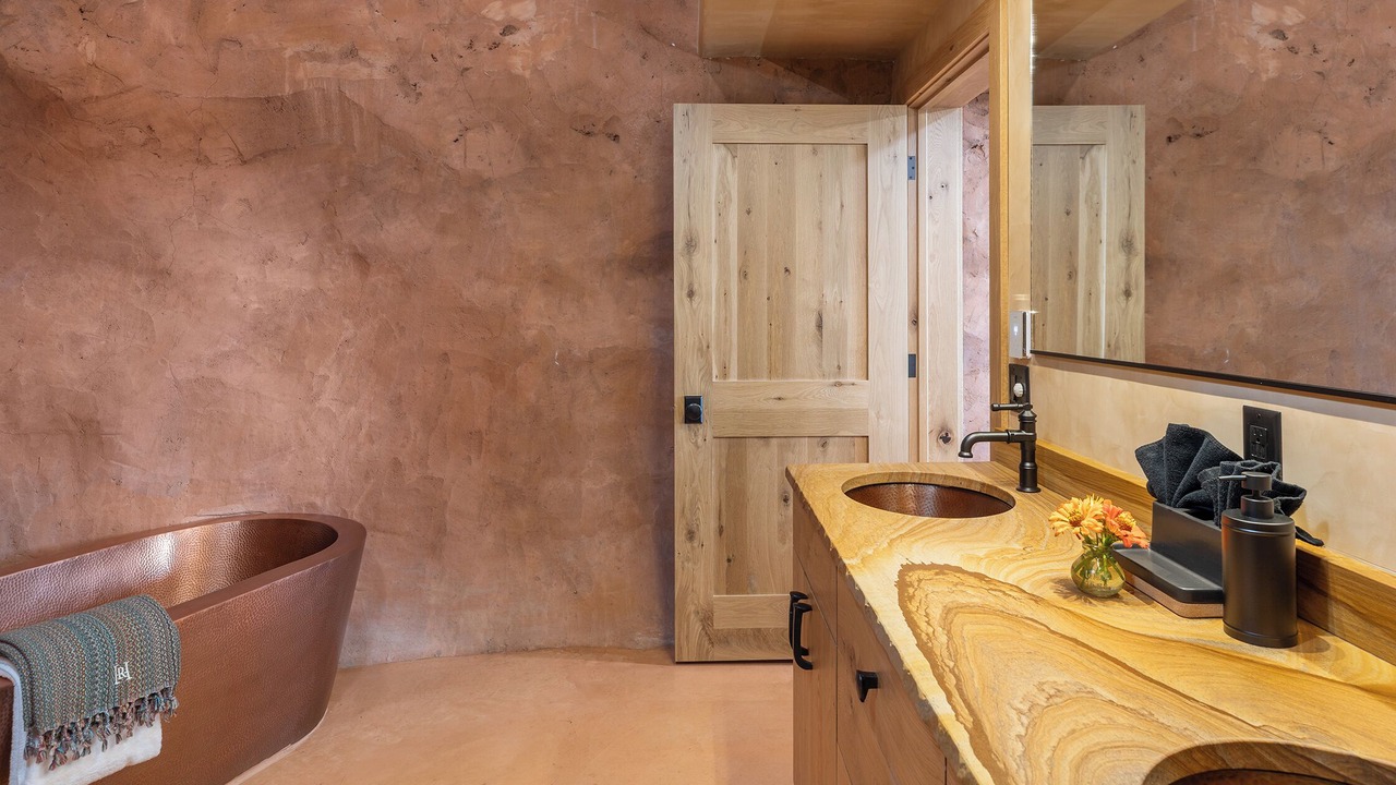 Photo of Bathroom in Delta