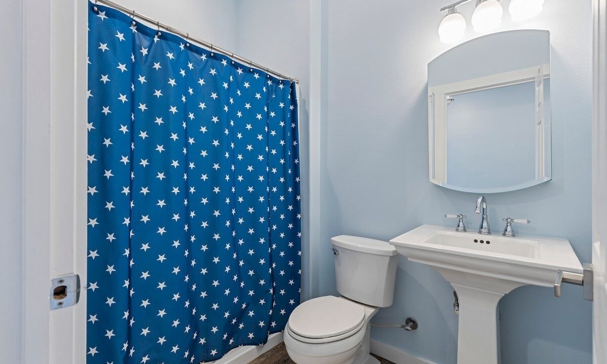 Photo of Bathroom in Theodosia