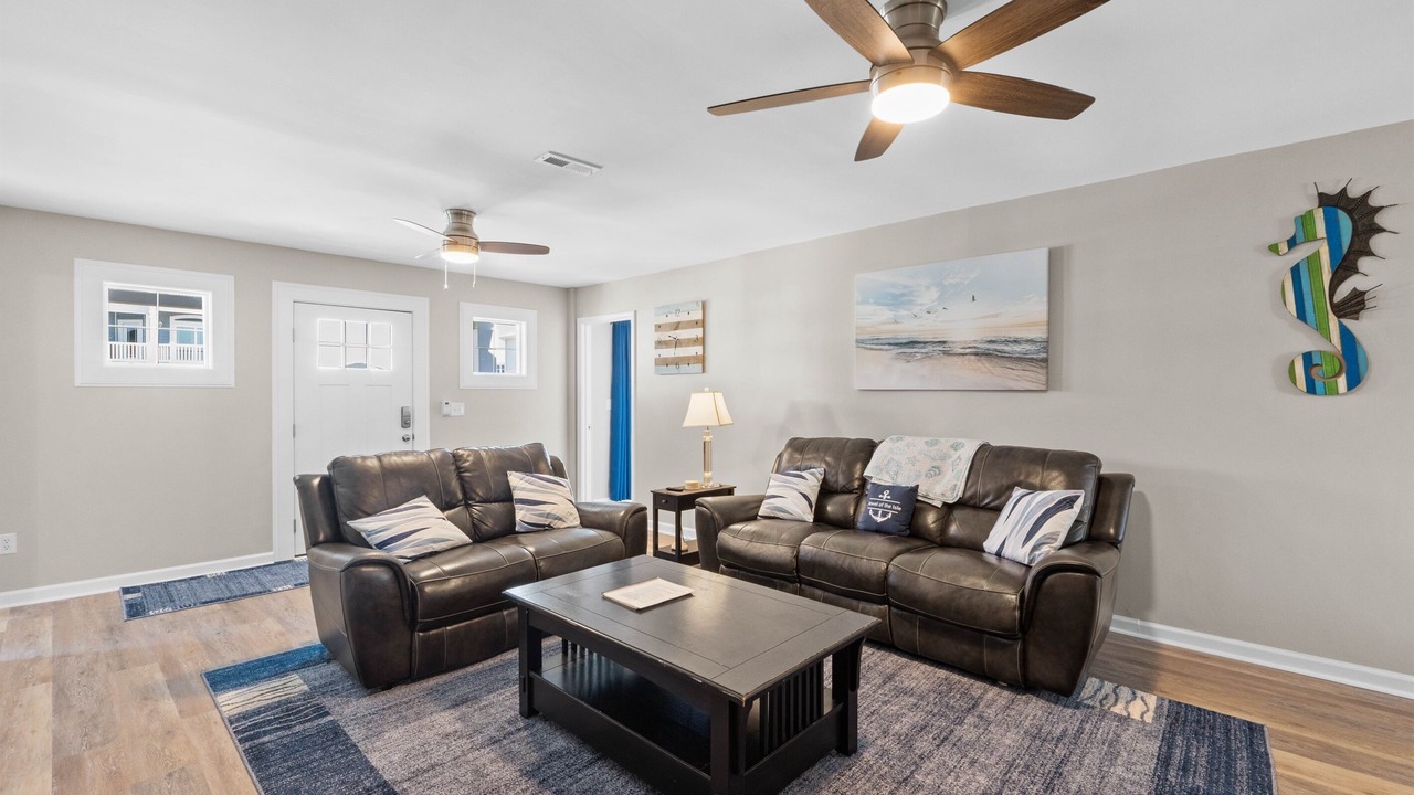 Photo of Livingroom in Ocean Isle Beach