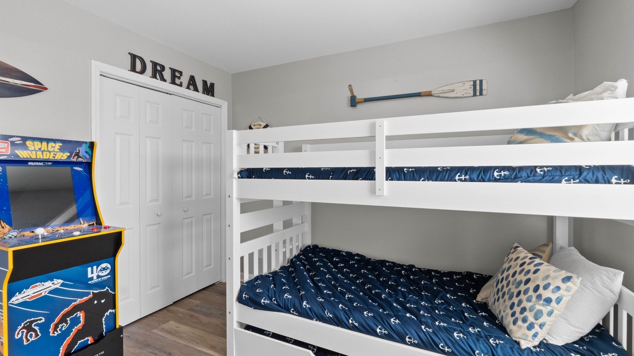 Photo of Bedroom in Ocean Isle Beach