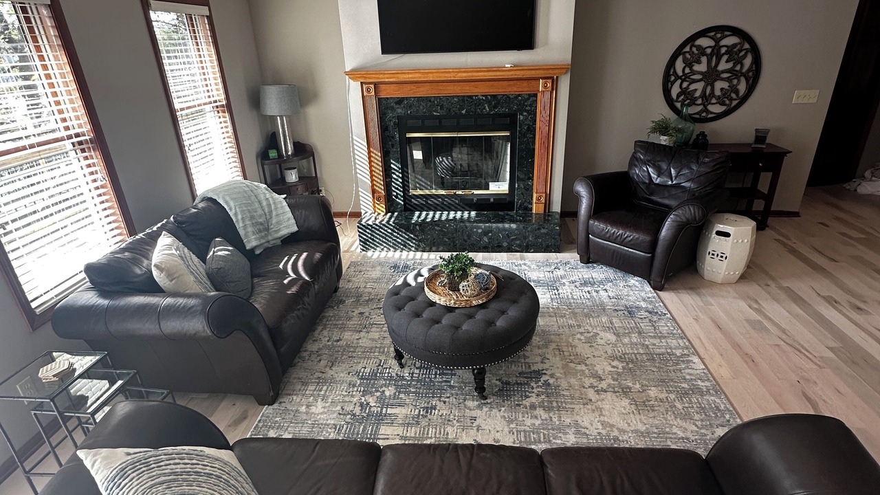 Photo of Livingroom in Linn Valley