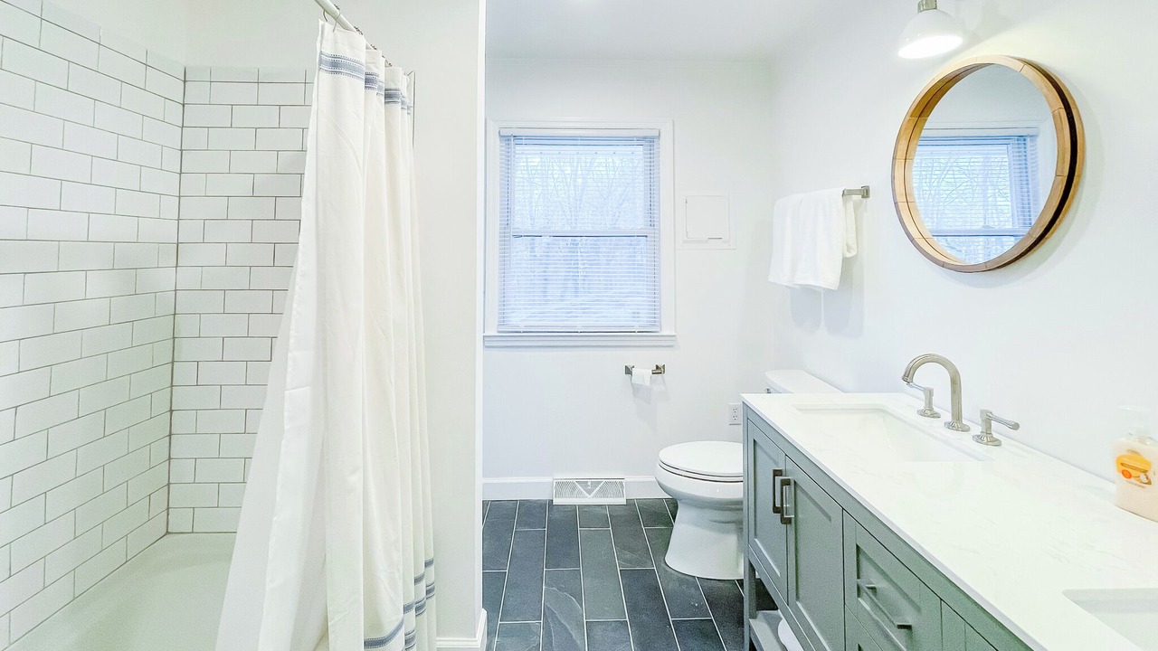 Photo of Bathroom in Semora