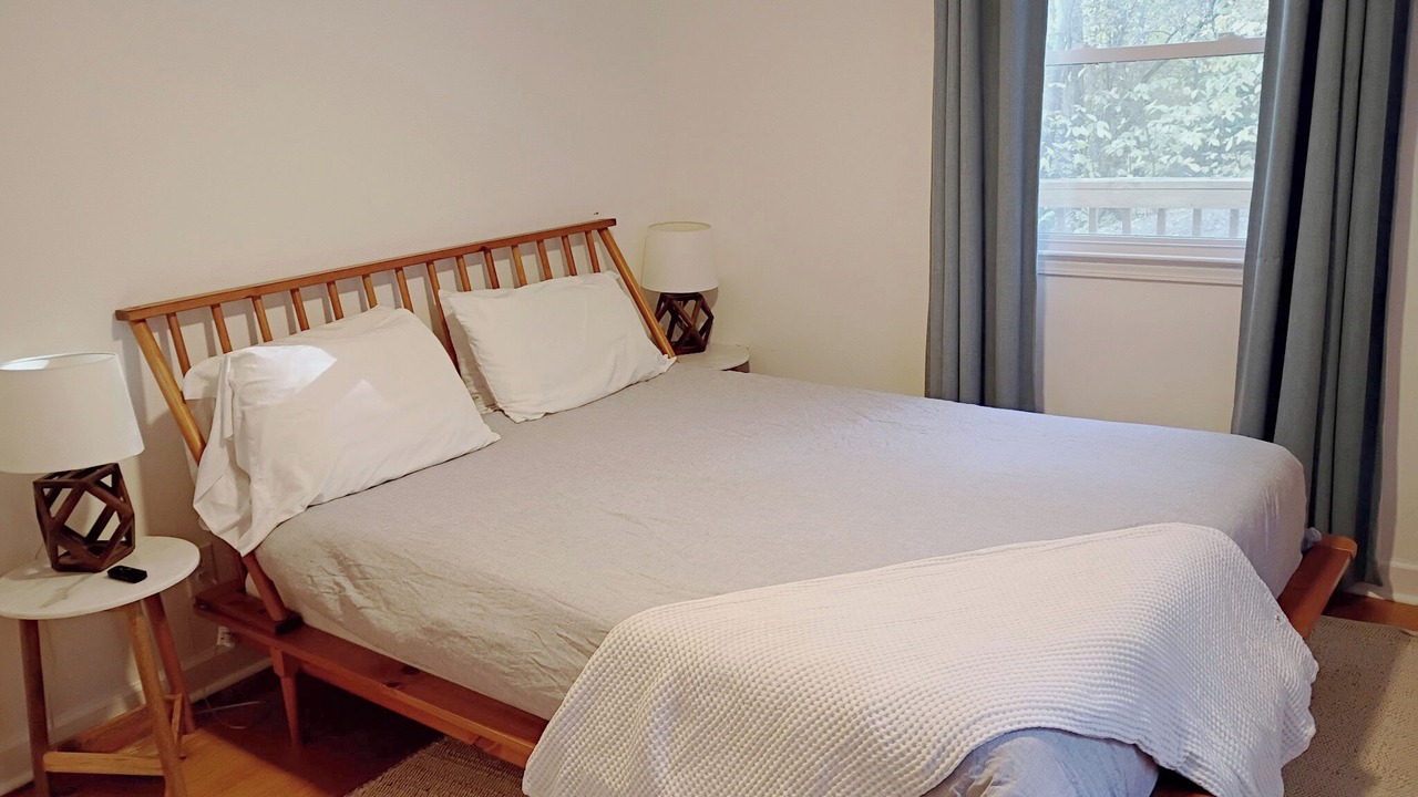 Photo of Bedroom in Semora