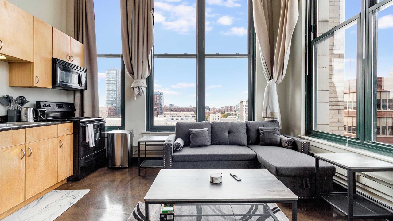 Photo of Livingroom in West Loop
