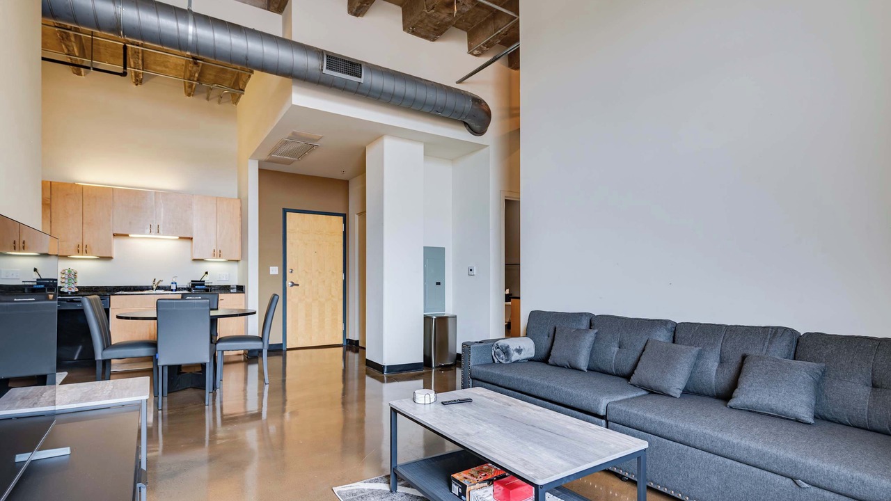 Photo of Livingroom in West Loop