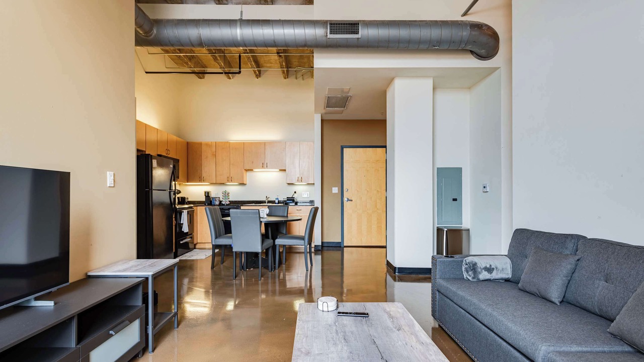 Photo of Livingroom in West Loop
