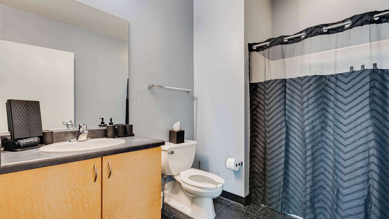 Photo of Bathroom in West Loop