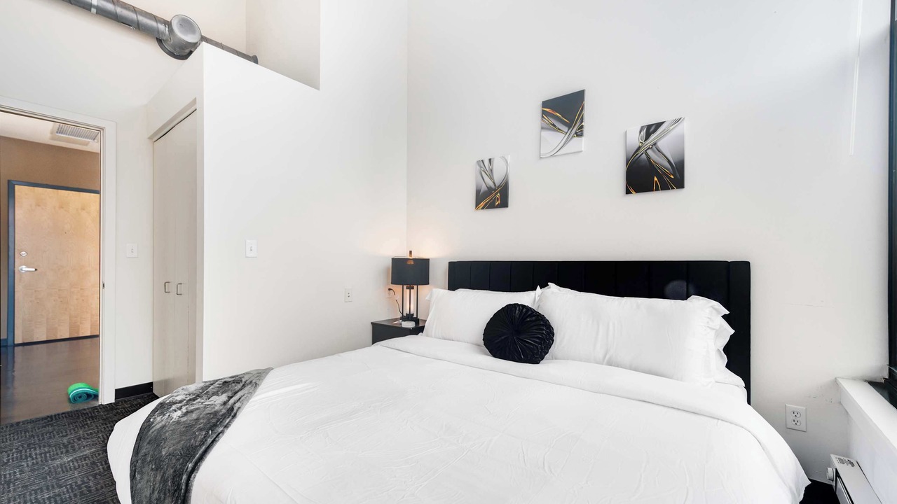 Photo of Bedroom in West Loop