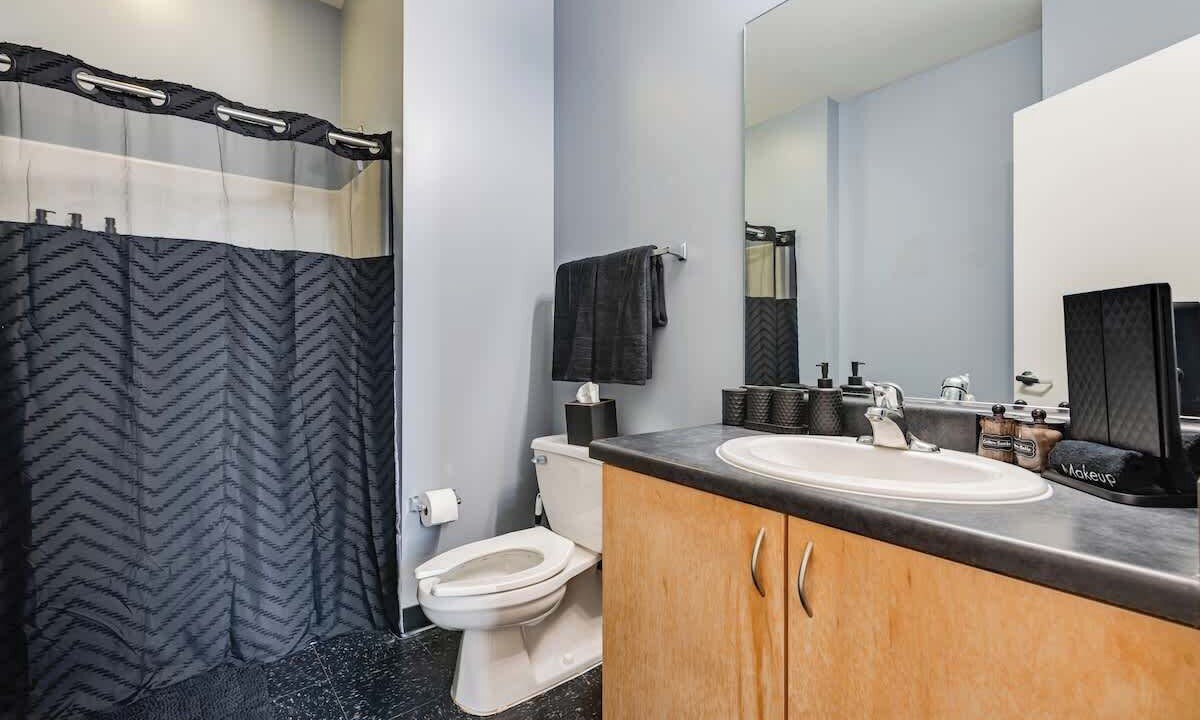 Photo of Bathroom in West Loop