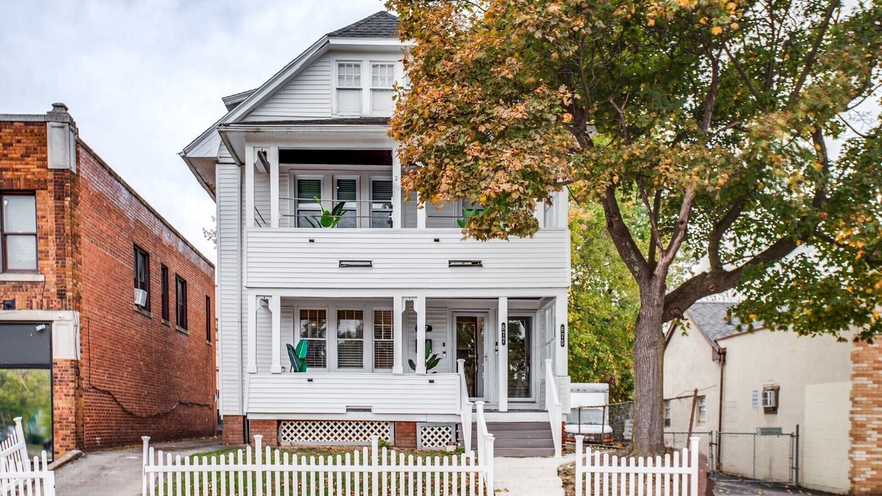 Photo of Outdoor in Rochester