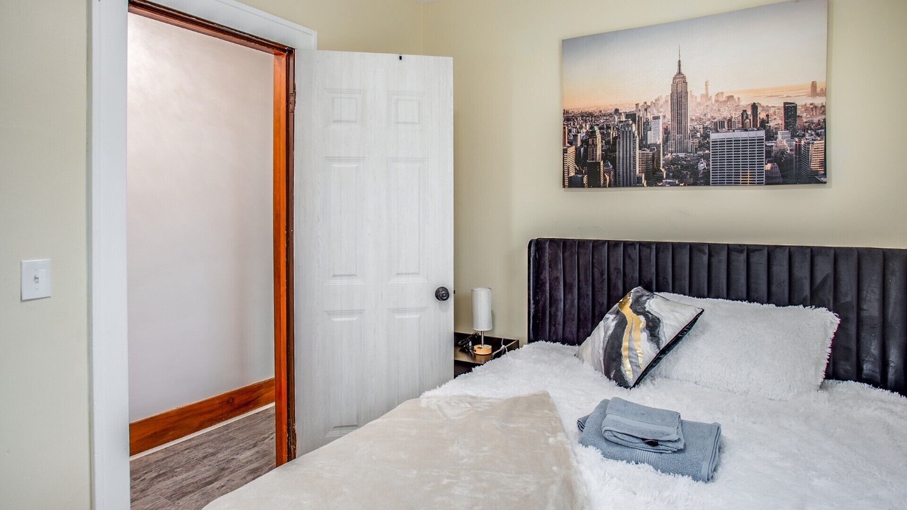 Photo of Bedroom in Rochester