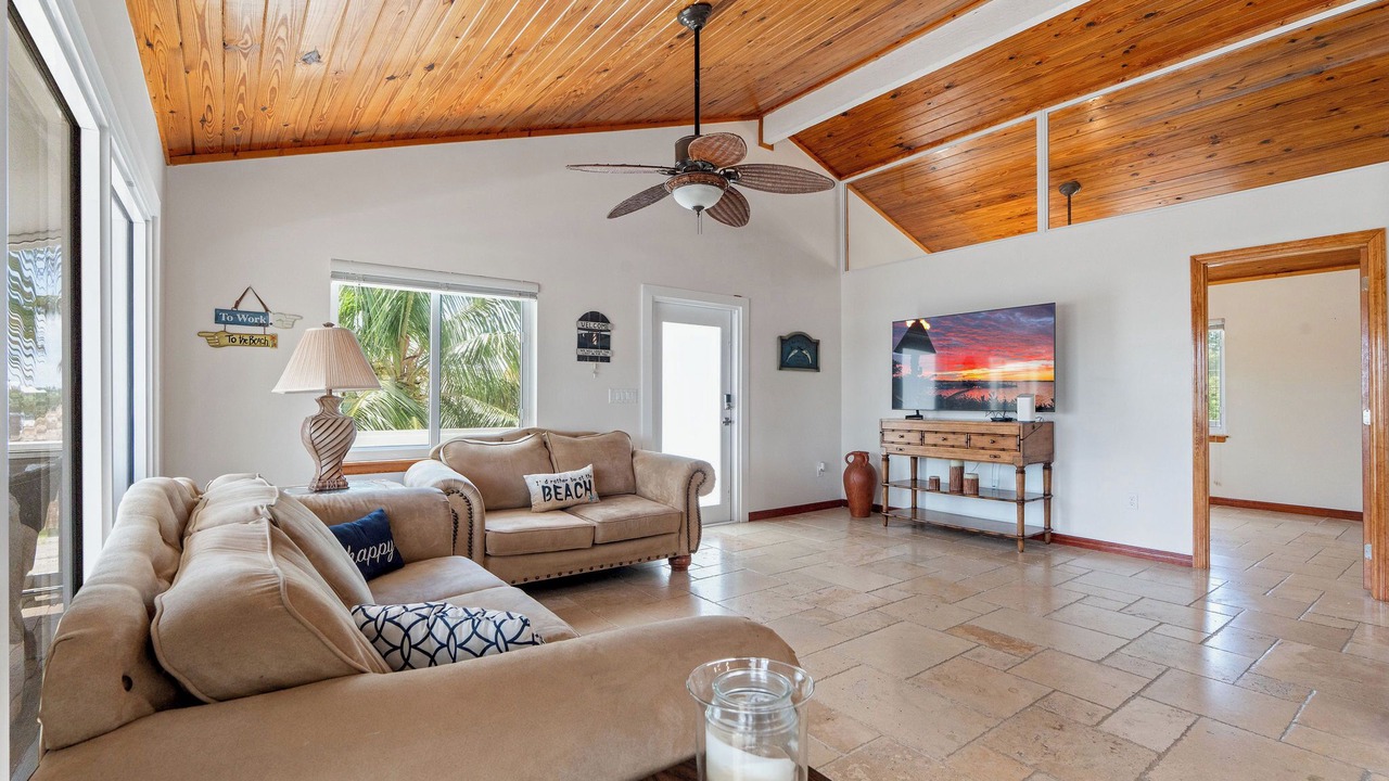 Photo of Livingroom in Twin Lakes