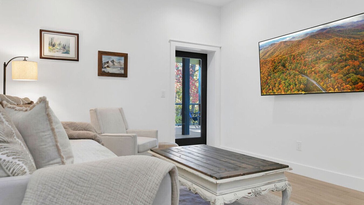 Photo of Bedroom in Cullowhee