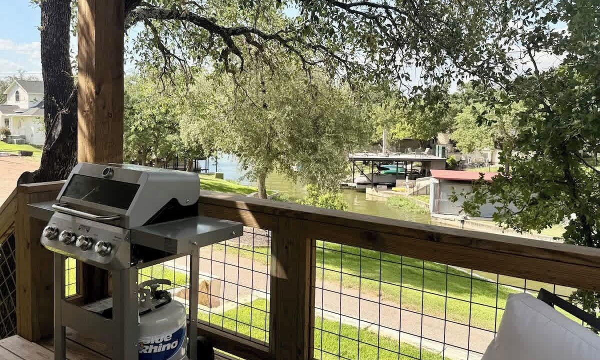 Photo of Patio Balcony in Granite Shoals