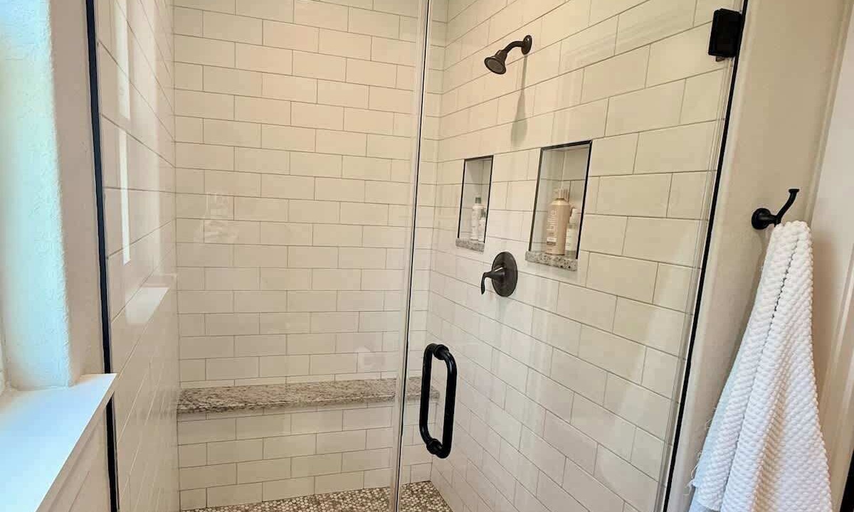 Photo of Bathroom in Granite Shoals