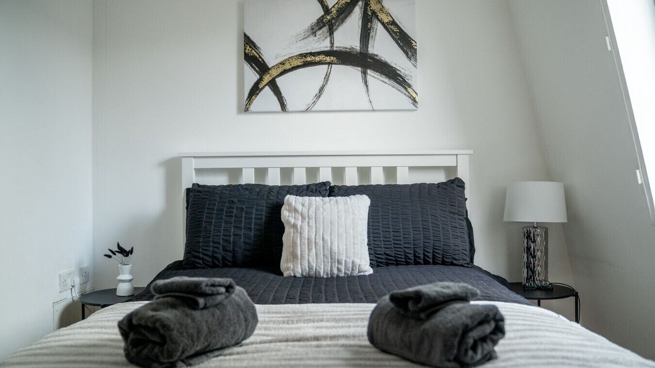 Photo of Others in Courtfield