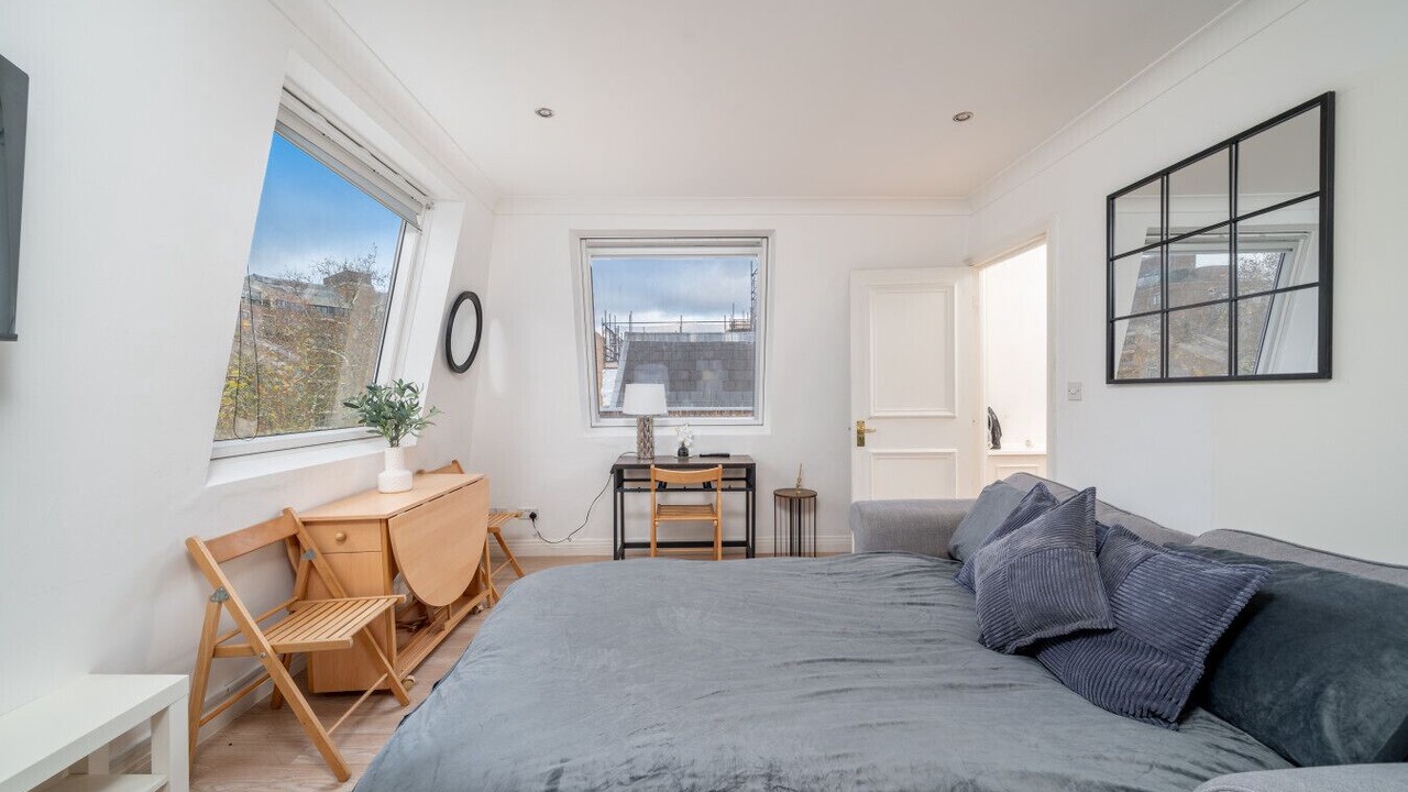 Photo of Others in Courtfield