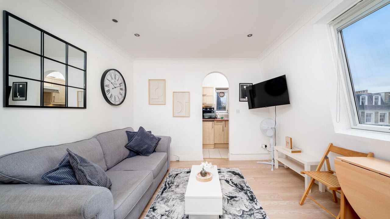 Photo of Others in Courtfield