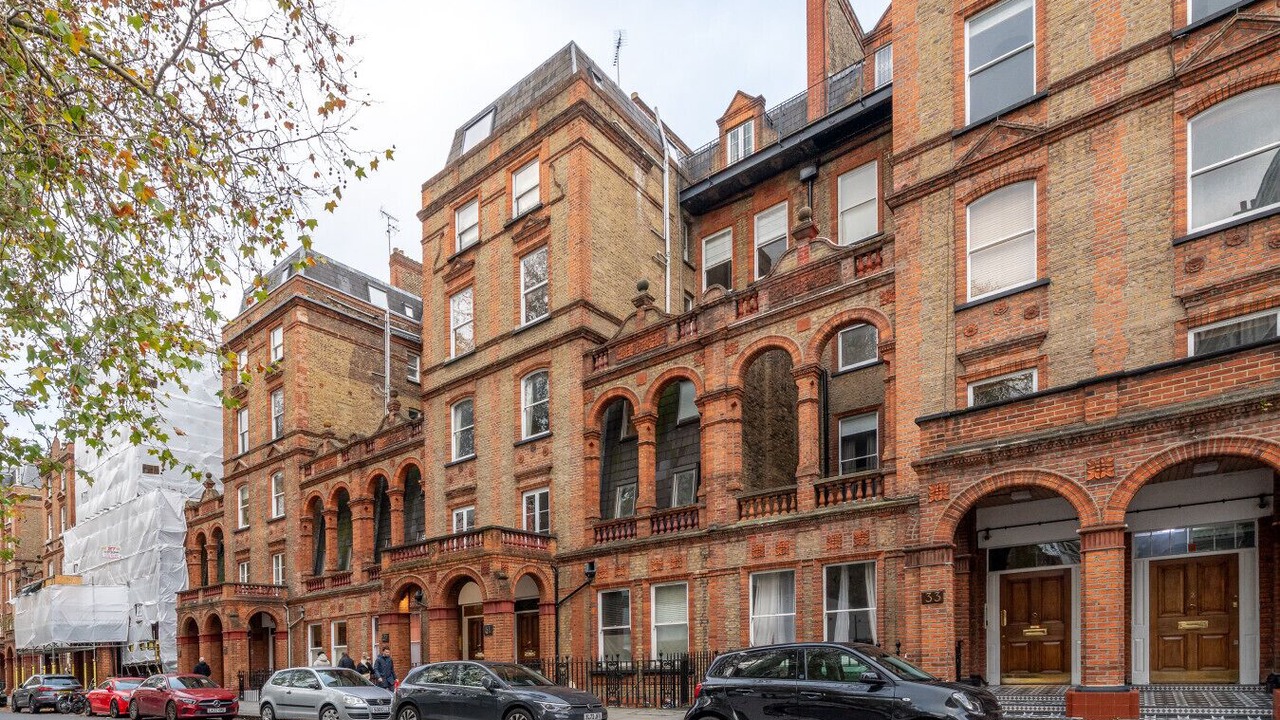 Photo of Outdoor in Courtfield