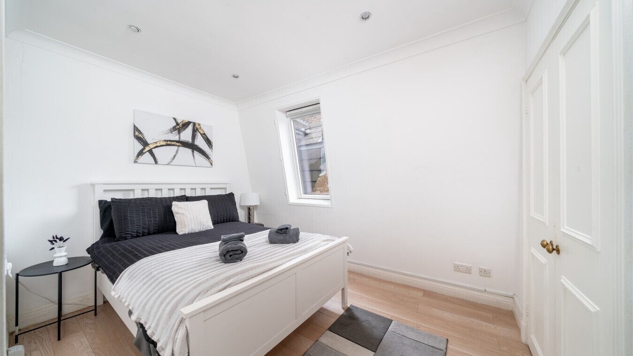 Photo of Others in Courtfield