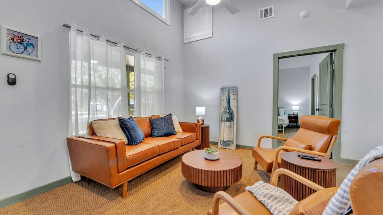 Photo of Livingroom in Driftwood