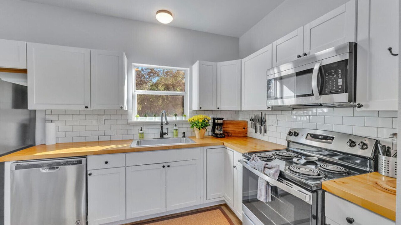 Photo of Kitchen in Driftwood