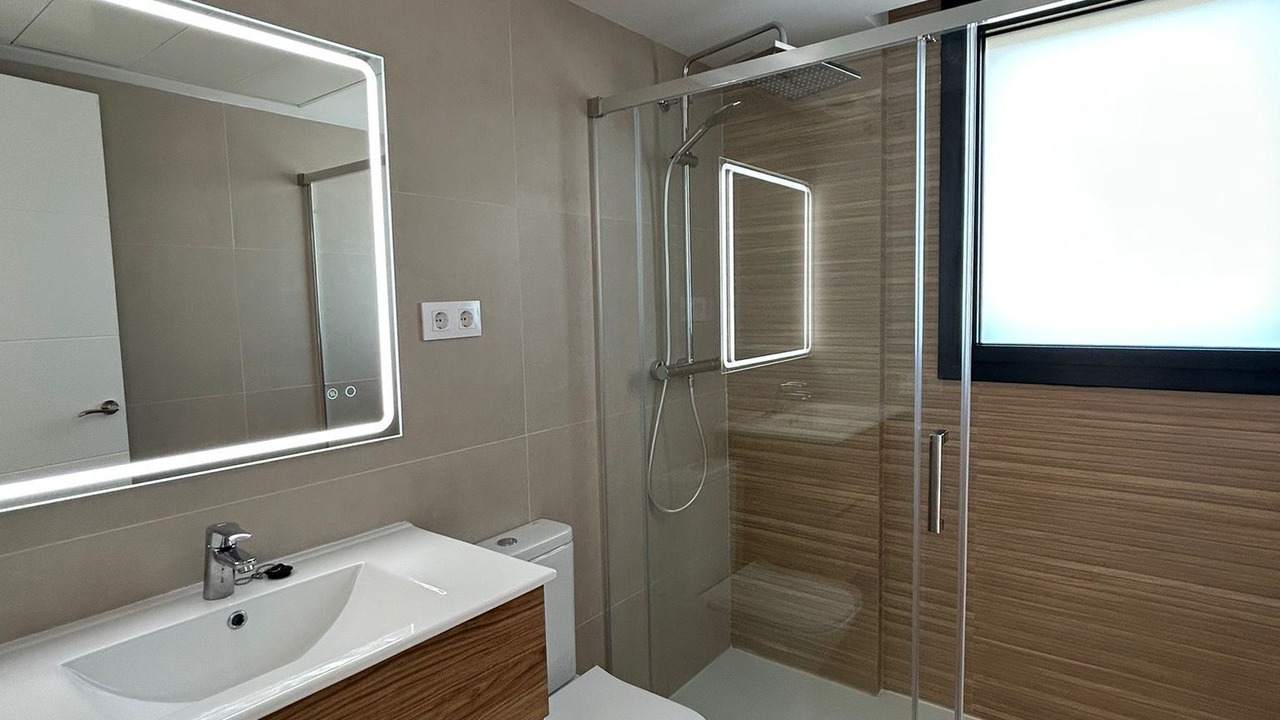 Photo of Bathroom in Cunit