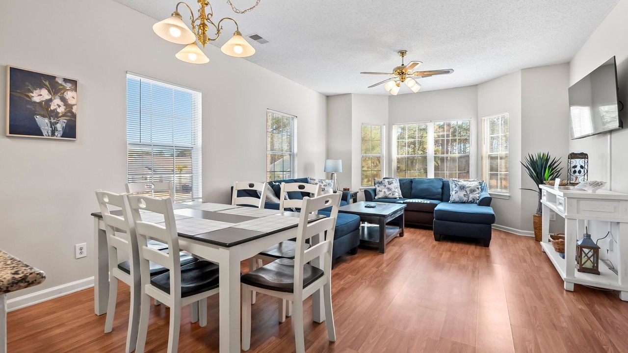 Photo of Livingroom in Red Hill